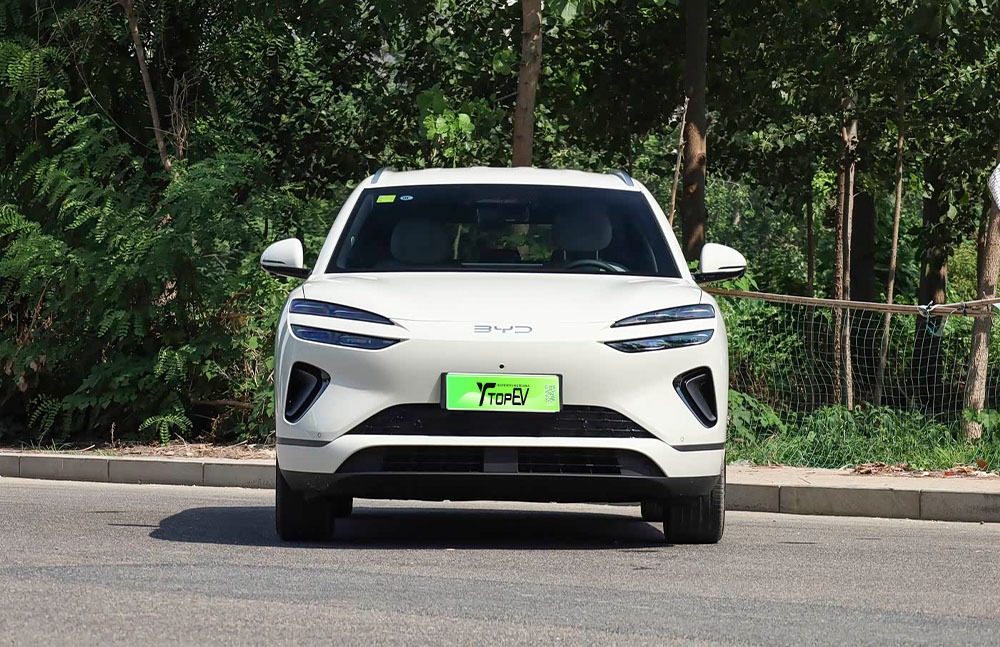 imgi_3_1_3 2026 BYD Sealion 06 EV – China Export Vehicle | EVOVED - Image 1