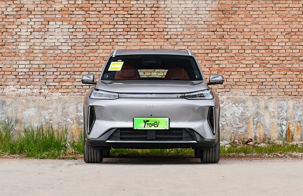 imgi_3_1_3(115) Geely Galaxy M7 2026 – In Stock in China | EVOVED - Image 1