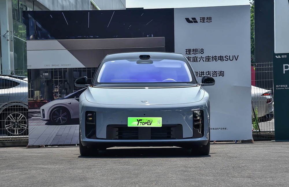 imgi_3_1_3(3) 2026 Li Auto i8 Standard – China Export Vehicle | EVOVED - Image 1