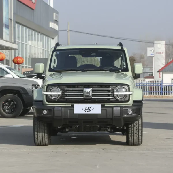 Gwm Tank 300 2.0t Classic off-Road Spacious and Flexible Space Superior Chassis Performance – Ships Worldwide From China | EVOVED