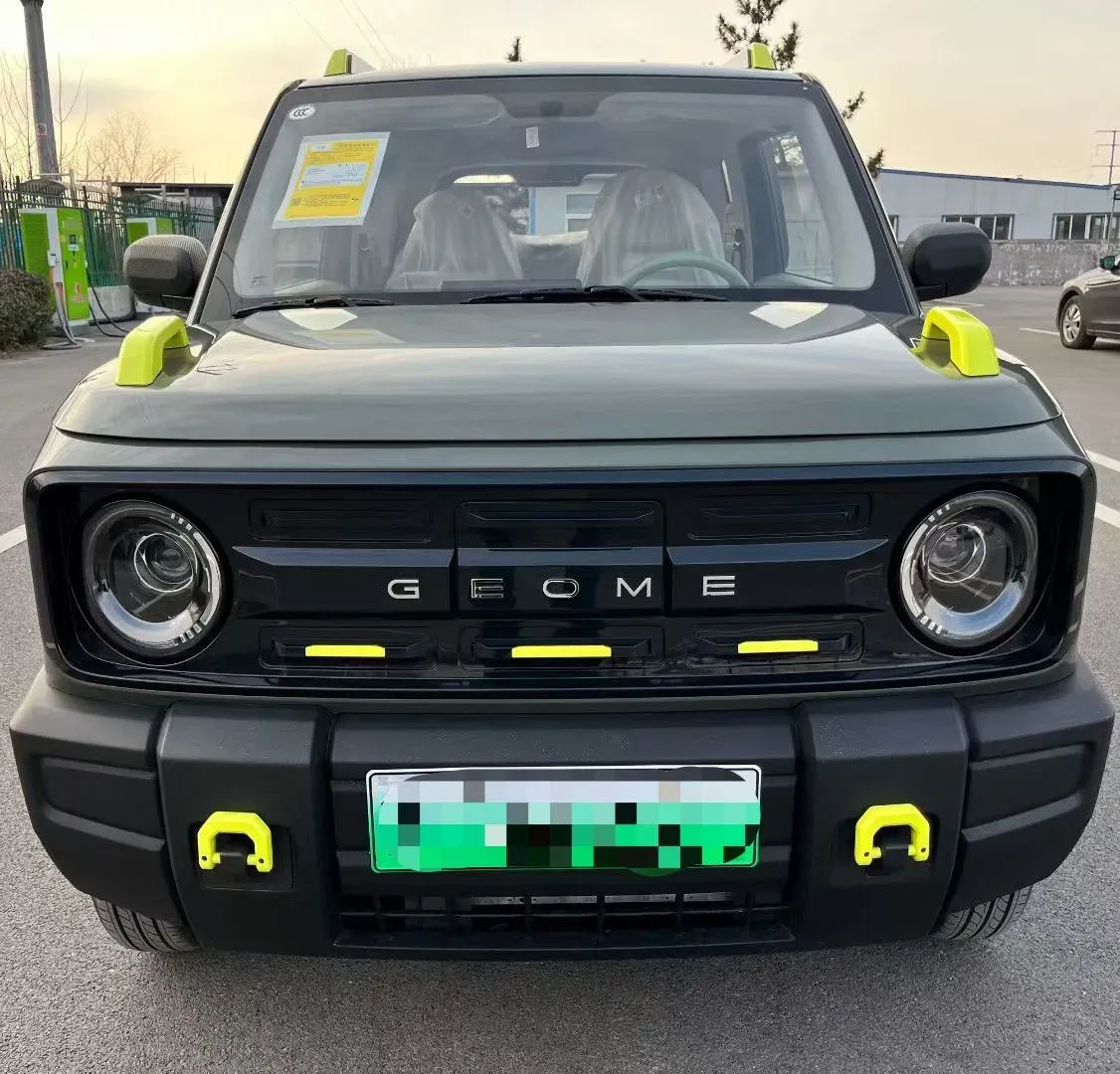 imgi_85_2025-Geely-Panda-Mini-New-Energy-Small-EV 2026 Geely Panda Mini New Energy Small EV – Ships Worldwide From China | EVOVED - Image 1