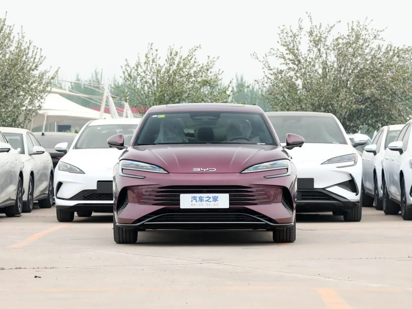 imgi_91_New-Phev-Byd-Seal-07-Dm-I-Sedan-Vehicle-Plug-in-Hybrid-125km 2026 Byd Seal07 Dm-I High-Efficiency New Energy Hybrid Auto Car – Wholesale Price From China | EVOVED - Image 1