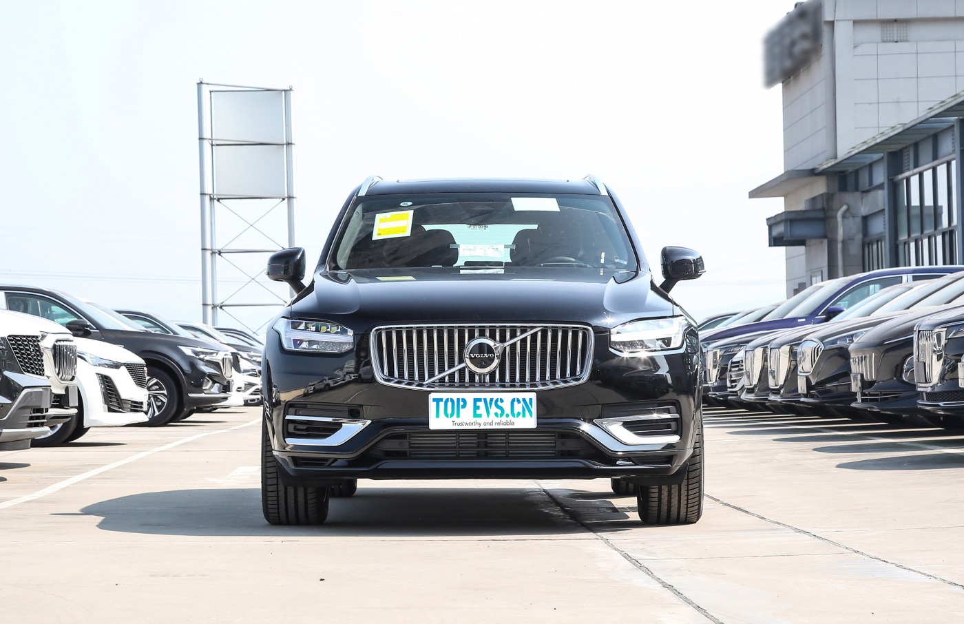 imgi_3_VOLVO XC90 PHEV front VOLVO XC90 PHEV – Ready for Export From China | EVOVED - Image 1
