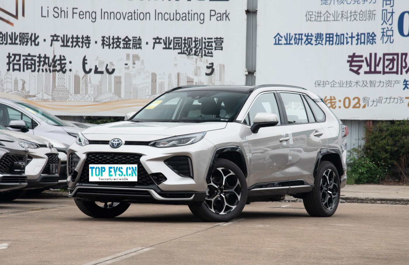 imgi_4_2(7) GAC Toyota Wildlander EV – Ready for Export From China | EVOVED - Image 1