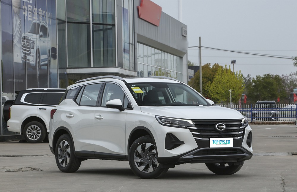 imgi_5_wholecq3 GAC MOTOR Trumpchi GS4 – Ready for Export From China | EVOVED - Image 1