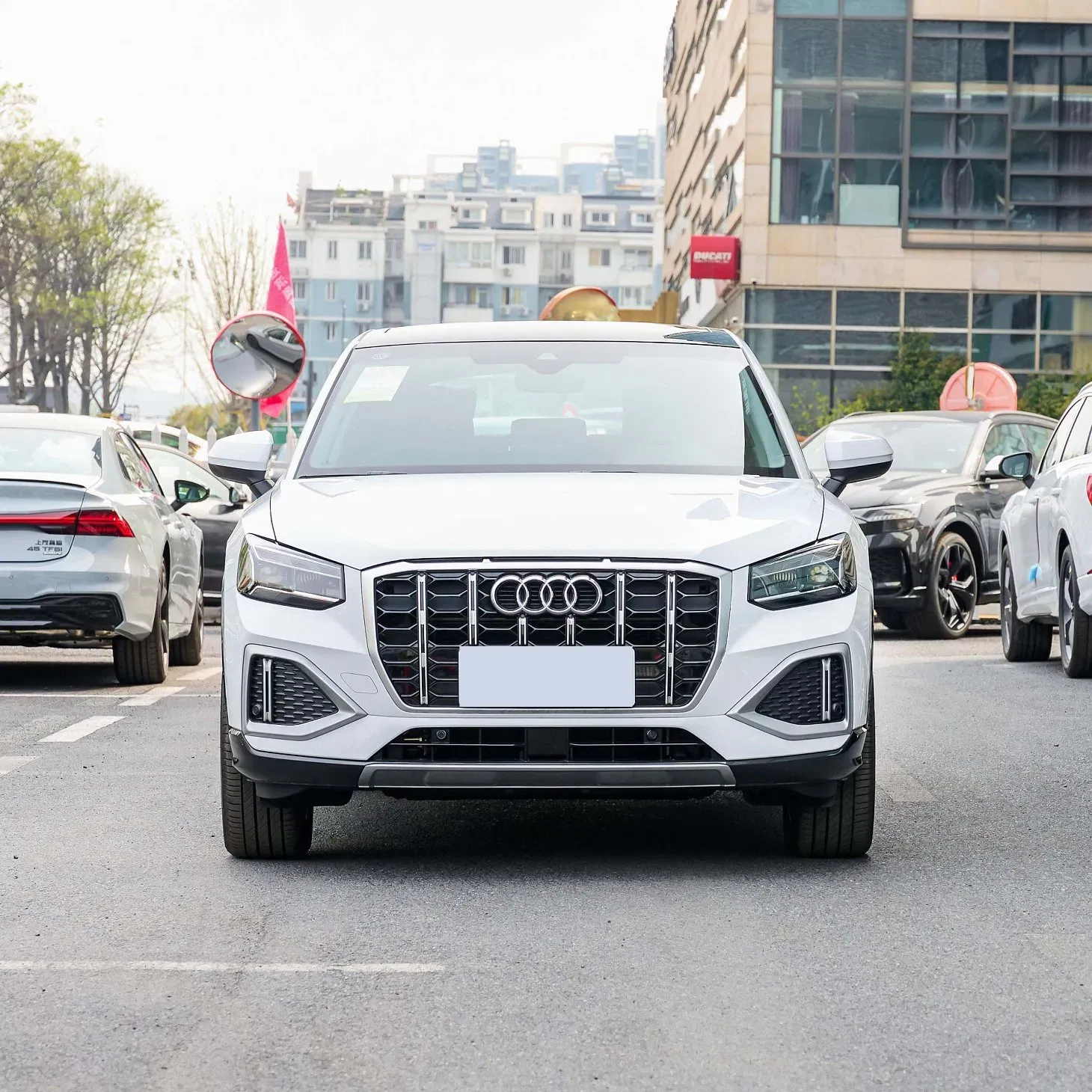 imgi_99_Cheap-Price-Audi-Audi-Q2l-Petrol-1-5t-160HP-L4-Gasoline-Auto-Car-Awd-Vehicl Audi Q2l Petrol 1.5t – For Sale From China | EVOVED - Image 1